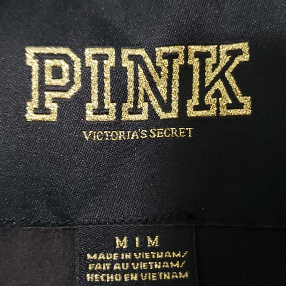 CLOTHES - Picture 3 of 3